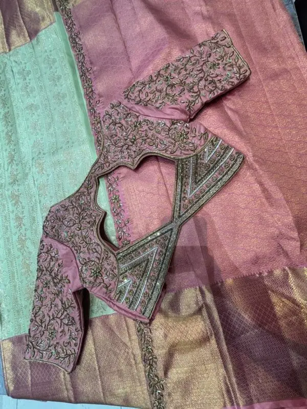 blouse
